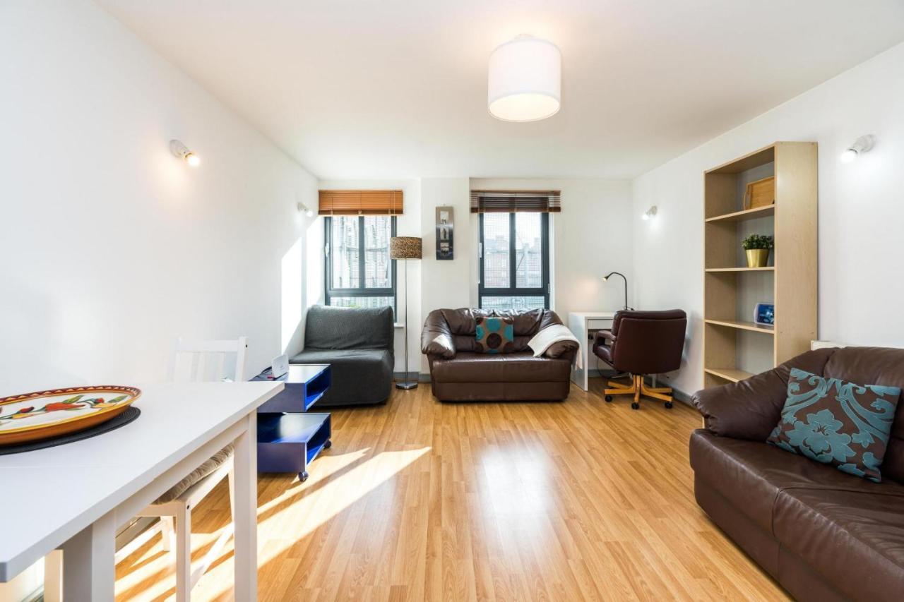 Modern Apartment In London Kültér fotó