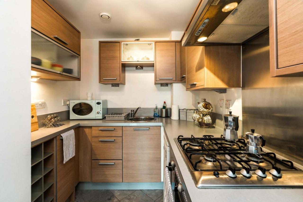 Modern Apartment In London Kültér fotó